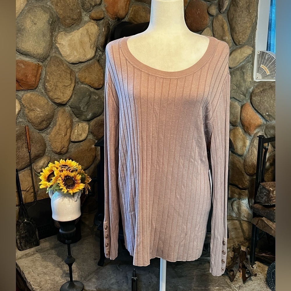 Nwt-liz Claiborne Womens Crew Neck
Long Sleeve Sweater
